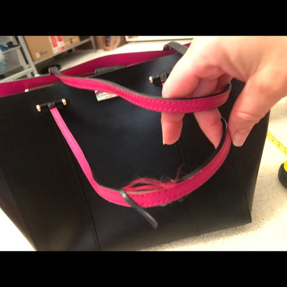 Authentic Kate Spade Black leather purse - Picture 6 of 7